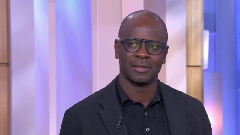 Le carton rouge de Lilian Thuram contre le racisme Extrait vidéo C à