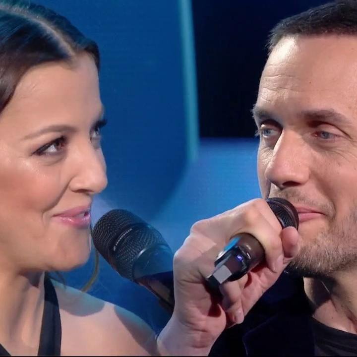 Grand Corps Malade Et Camille Lellouche Mais Je T Aime Victoires 2021 Extrait Les Victoires De La Musique En Streaming France Tv