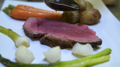 Météo à La Carte Recette Rôti De Bœuf Pommes De Terre Grenaille Et Légumes Printaniers