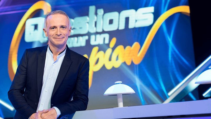 Questions pour un champion : Samuel Etienne écarté, cette émission qui va  remplacer le jeu de France 3
