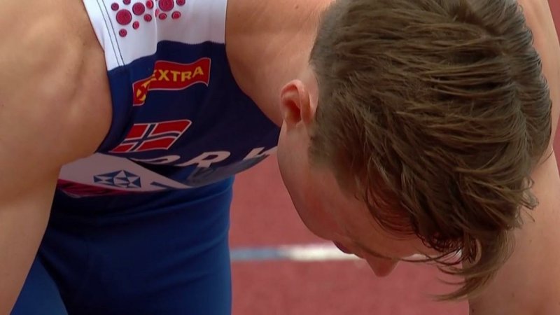 Video 400 M Haies H Karsten Warholm Remporte Facilement Sa Série Championnats Du Monde D 3072