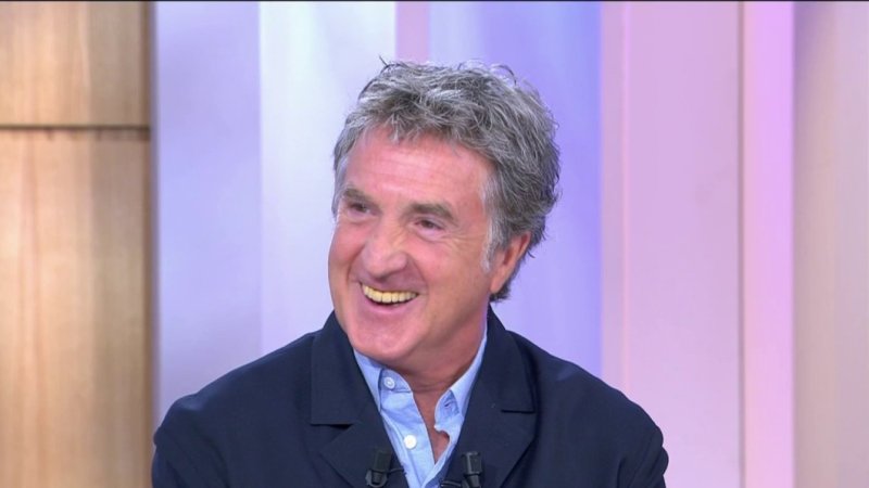 Invités : François Cluzet & Thomas Lilti, Calogero En Replay - C à Vous ...