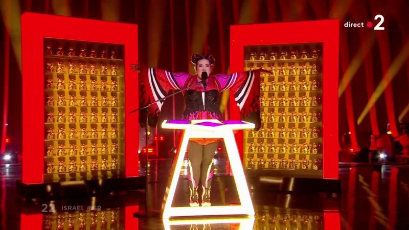 Netta Barzilai ""Toy"" - ISRAËL - FINALE - Extrait Vidéo Eurovision