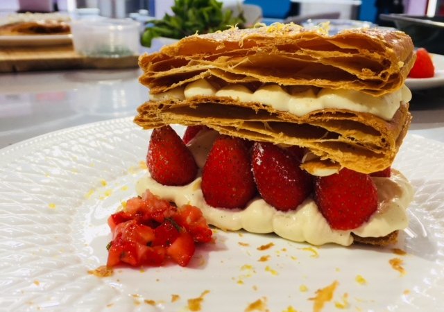 Replay C Est Au Programme C Est Au Programme Millefeuille De Fraises Du France 2